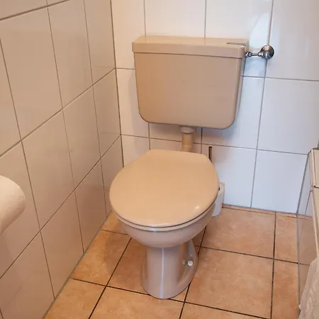 Apartment Schwalbennest I By Interhome Norddeich (Norden)